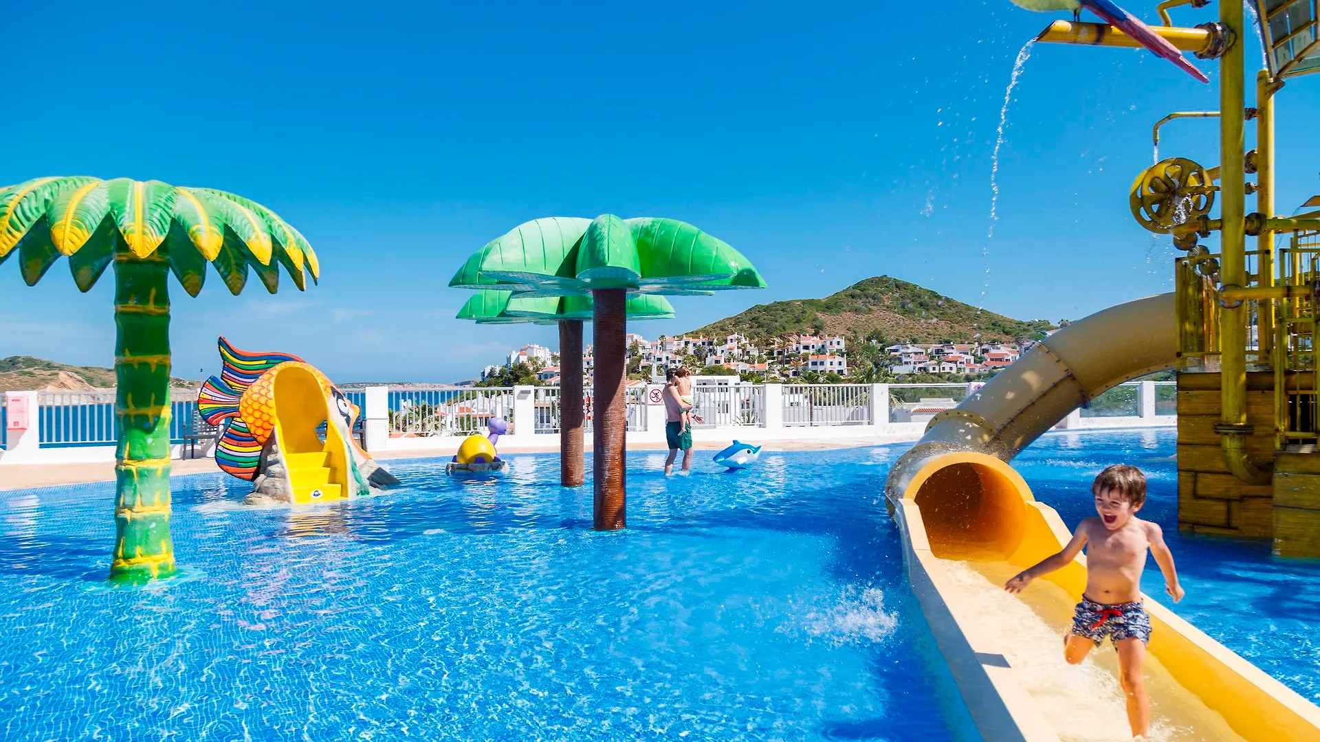 Fergus Club Carema Splash Playas De Fornells 4*,  Spain