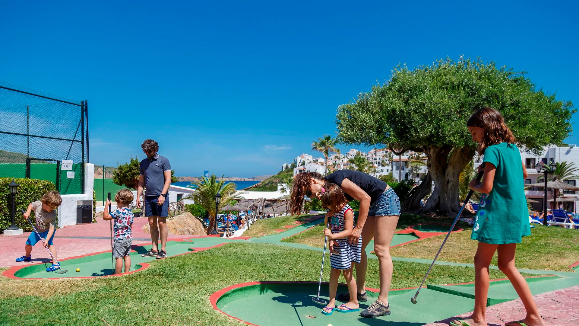 Aparthotel Fergus Club Carema Splash Playas De Fornells