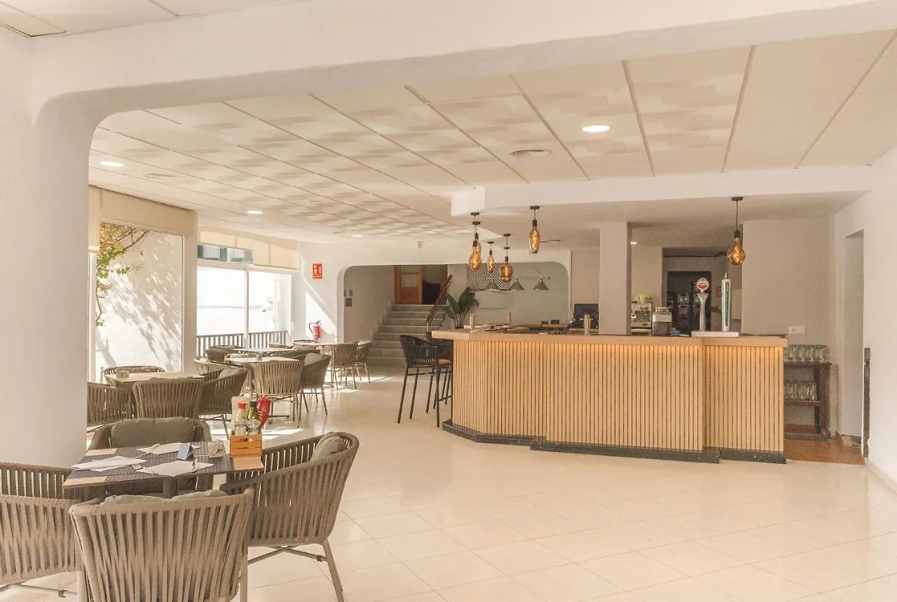 Fergus Club Carema Splash Playas De Fornells