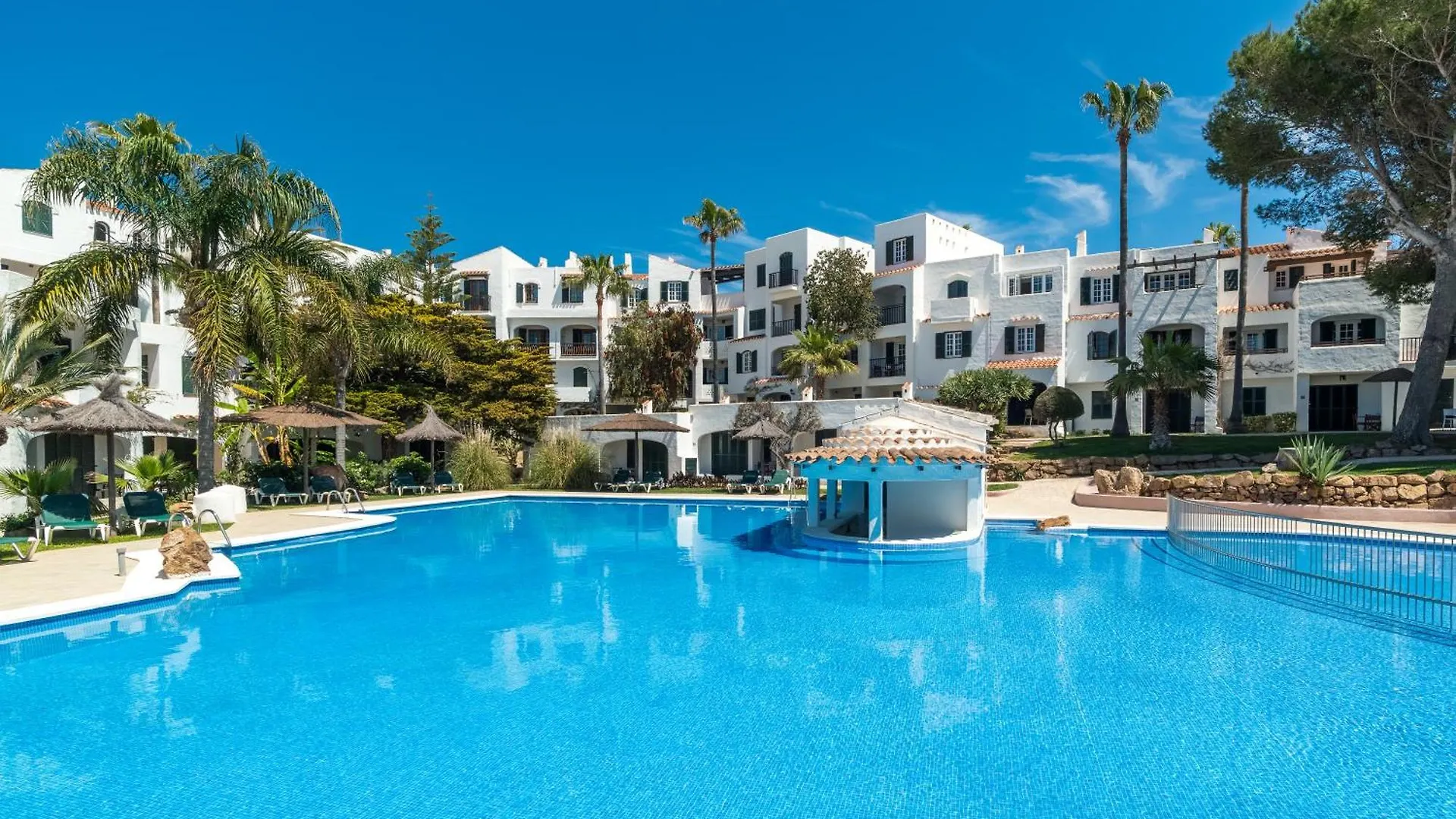 Aparthotel Fergus Club Carema Splash Playas De Fornells