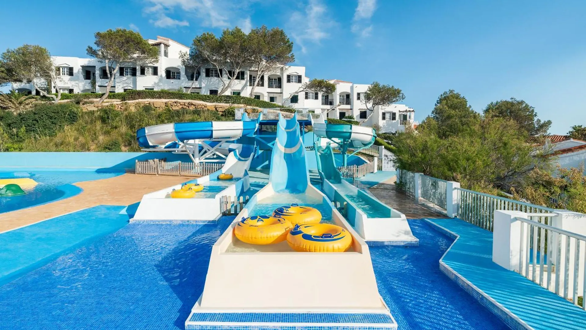 Aparthotel Fergus Club Carema Splash Playas De Fornells